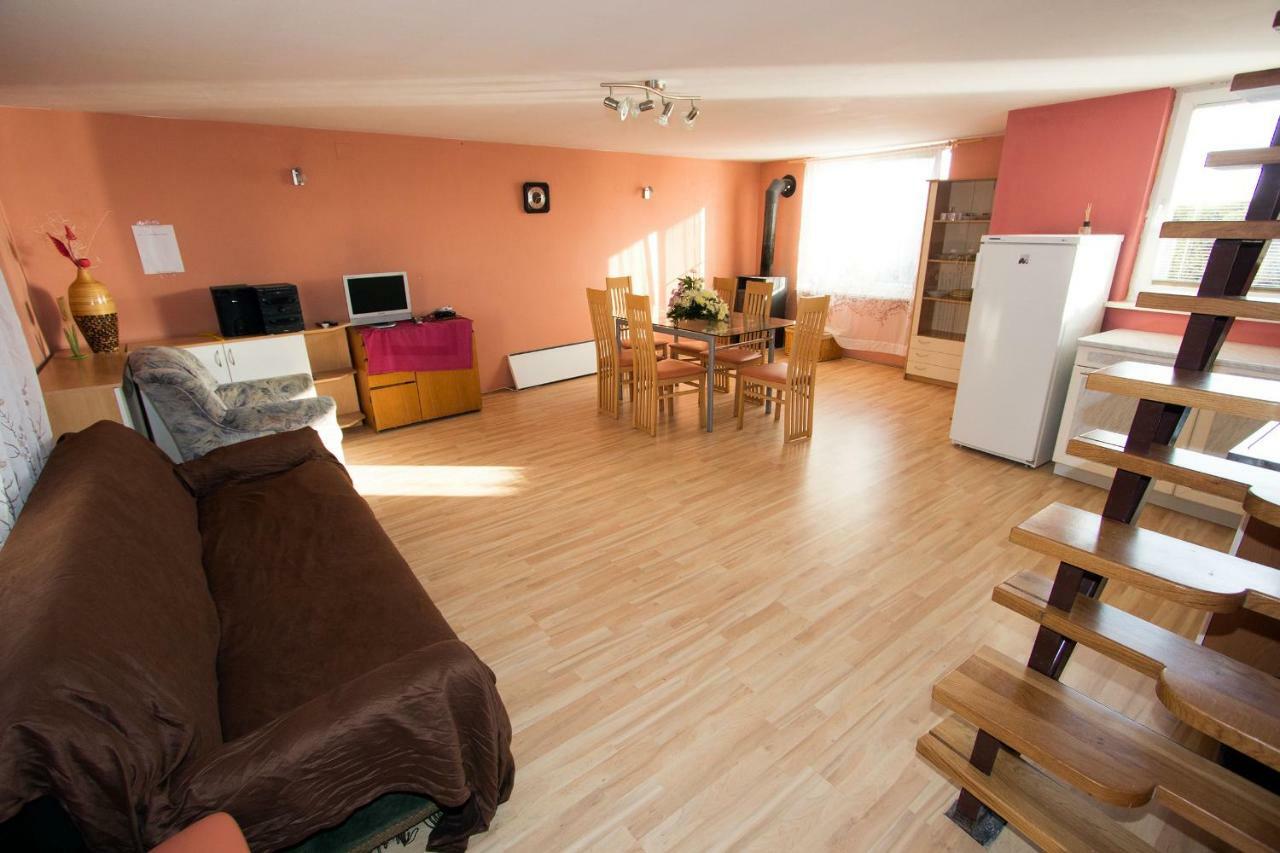 Holiday Home Janko Bogojina Bagian luar foto